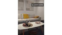 Exterior view of Flat to rent in  Barcelona Capital  with Air Conditioner, Heating and Furnished