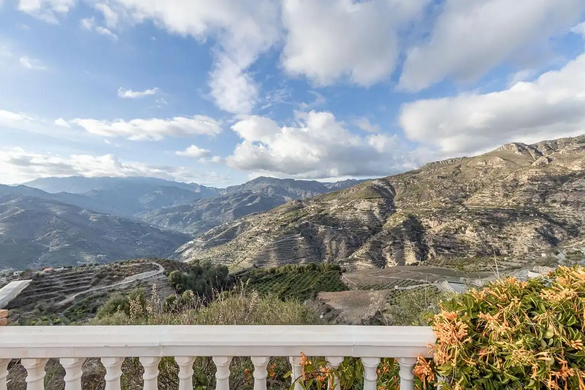 Vista exterior de Casa o chalet en venta en Jete con Aire acondicionado, Calefacción y Jardín privado