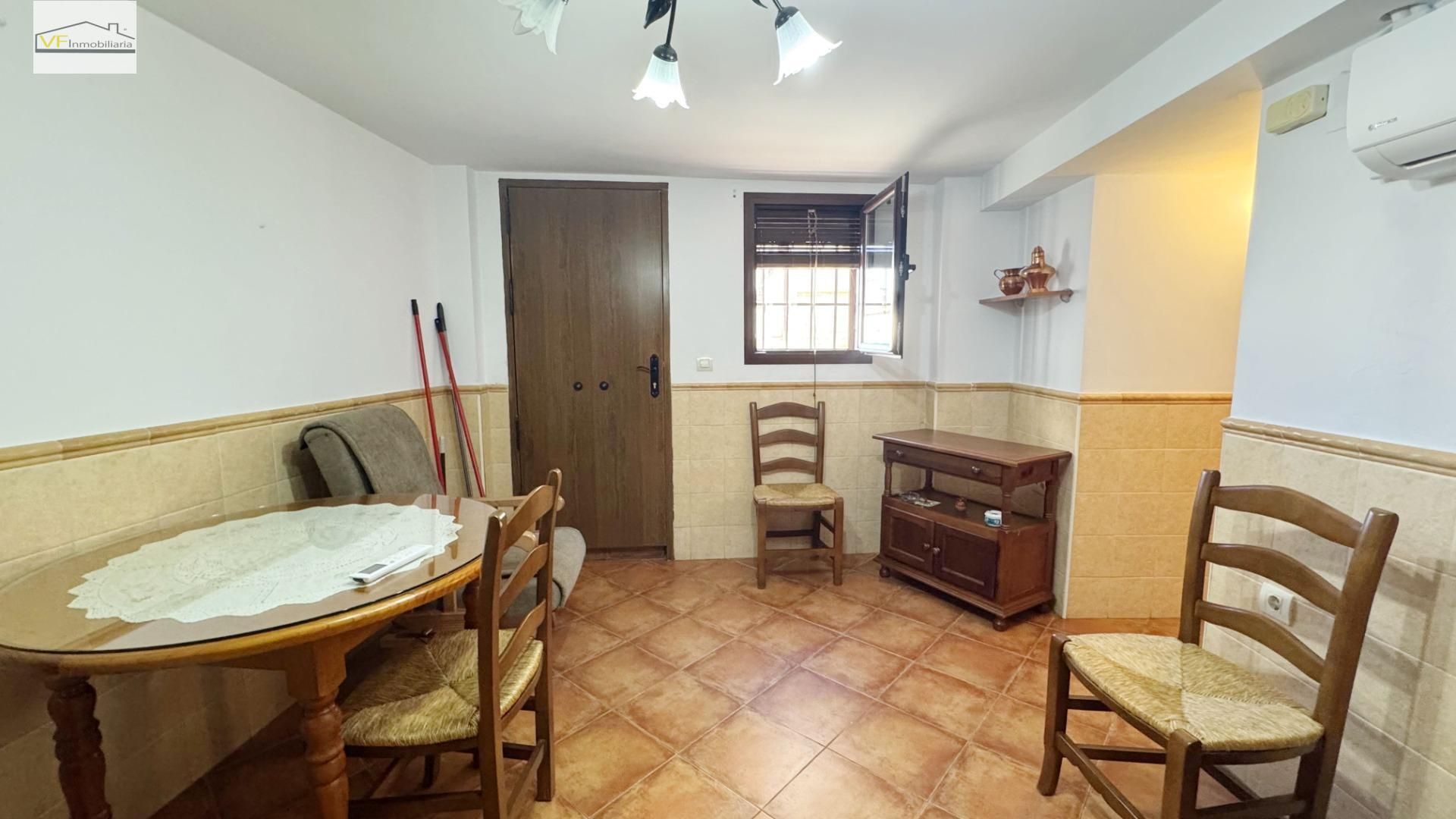 Apartment to rent in Casabermeja  with Air Conditioner