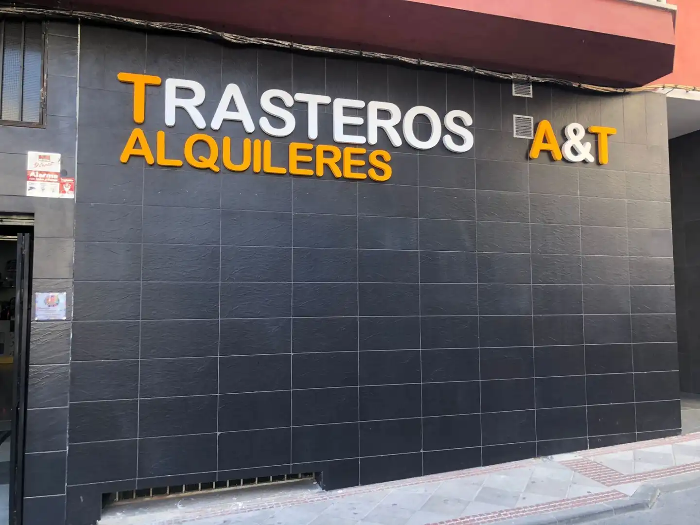 Trastero de alquiler en Santa Adela - Parque Leyva Loro