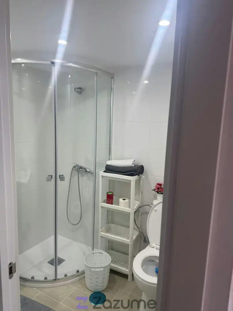 Badezimmer von Wohnungen zur Miete in Colegios