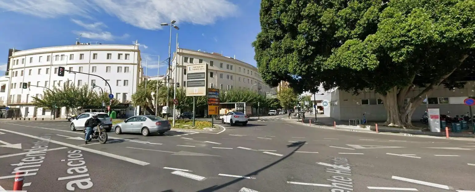 Vista exterior de Pis per a compartir en Murcia amb Moblat
