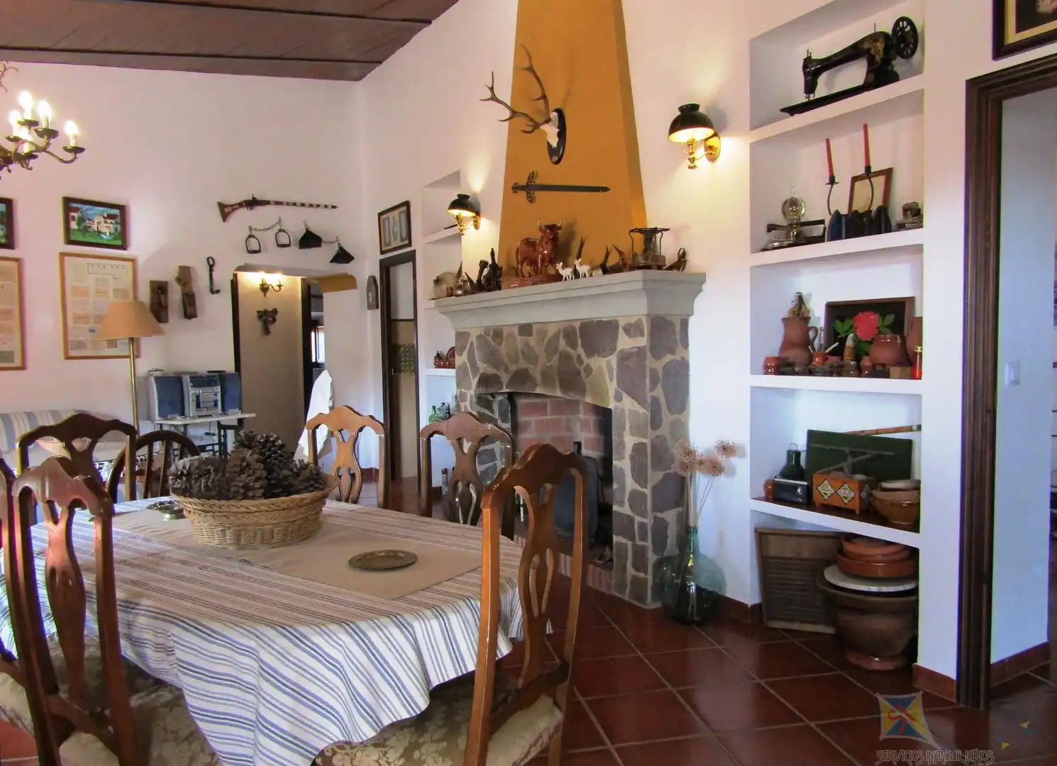 Comedor de Finca rústica en venta en Encinasola