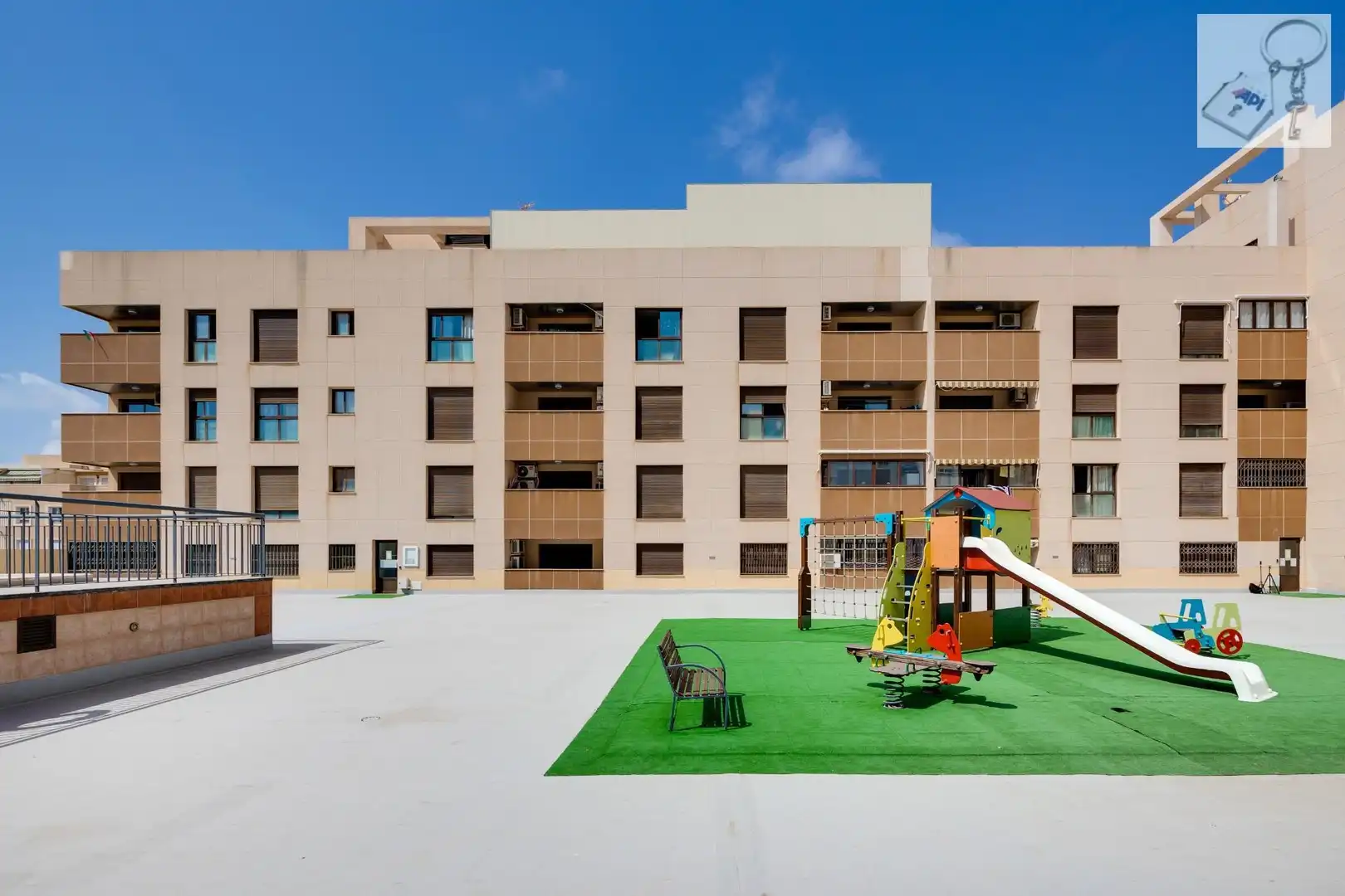 Apartamento con piscina en venta en Playa del Cura, imagen 30