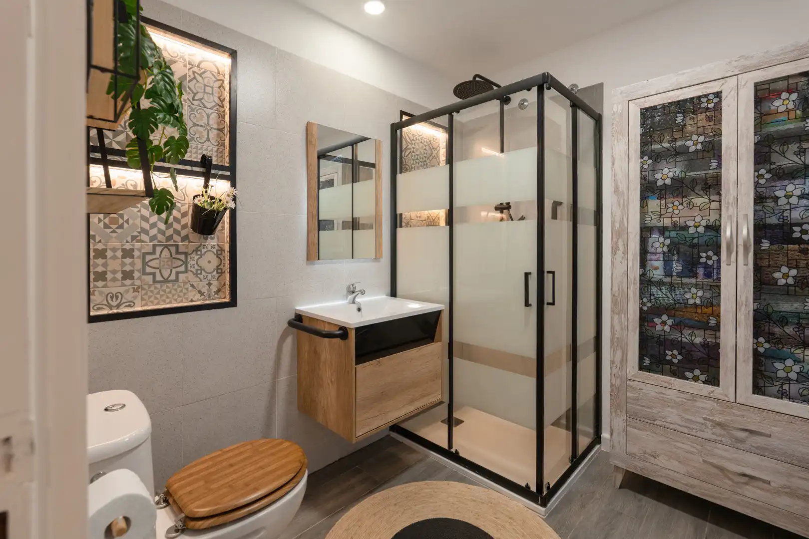 Baño de Casa adosada en venta en Marbella con Aire acondicionado, Terraza y Piscina