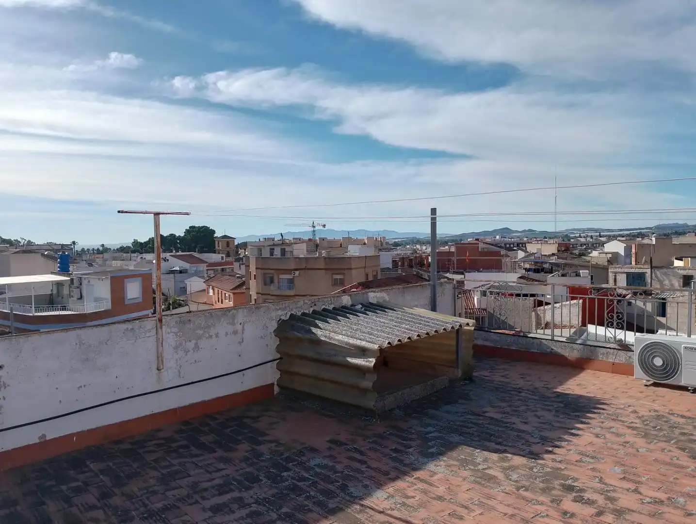 Außenansicht von Einfamilien-Reihenhaus zum Verkauf in Alhama de Murcia mit Klimaanlage, Terrasse und Abstellraum
