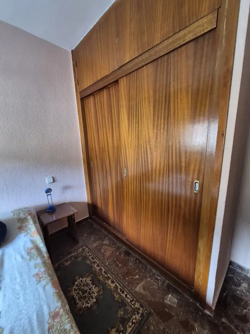 Piso en venta en El Barraco  con Calefacción, Terraza y Amueblado