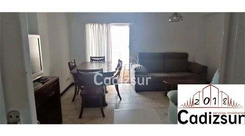 Foto 4 de Apartament de lloguer a Avenida Amílcar Barca, Paseo Marítimo - San José - La Laguna, Cádiz Capital