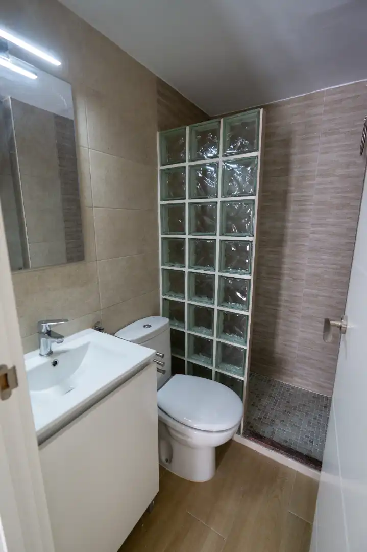 Baño de Piso en venta en Ibi con Aire acondicionado, Terraza y Horno