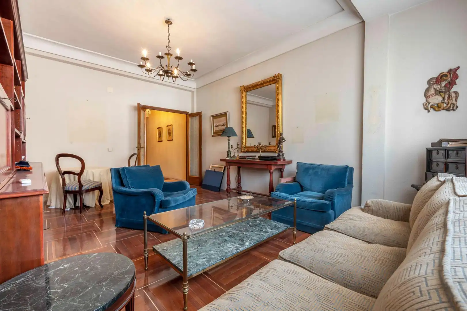 Piso con ascensor en venta en Ciudad Lineal