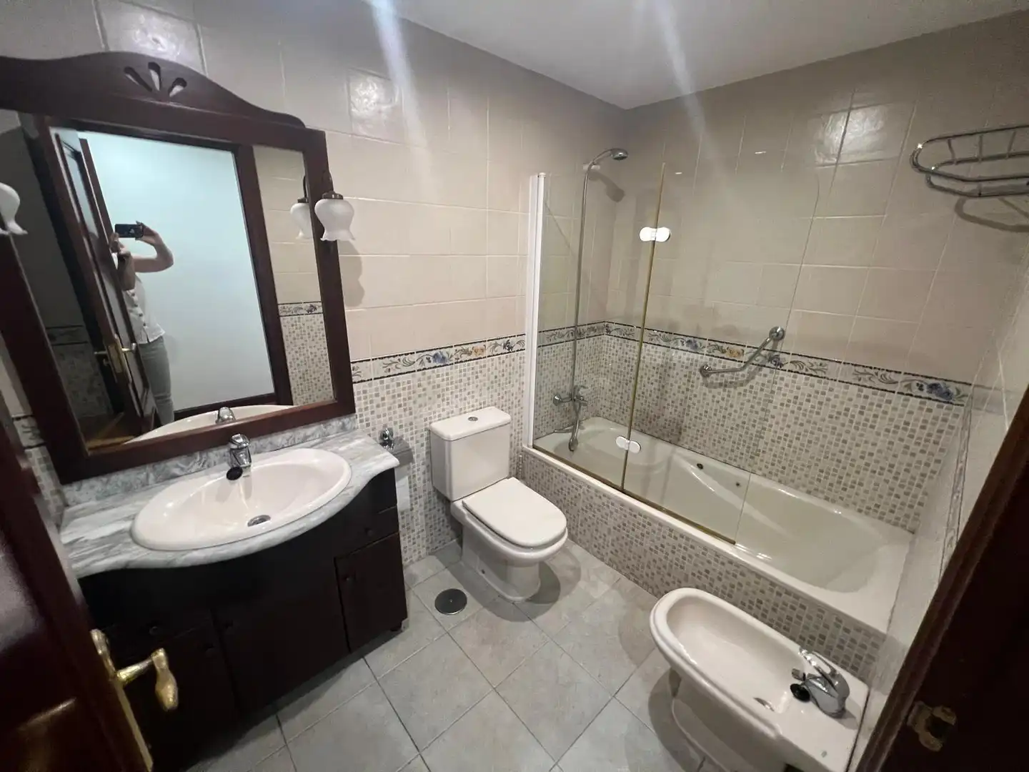 Baño de Piso en venta en Gijón  con Calefacción, Parquet y Trastero