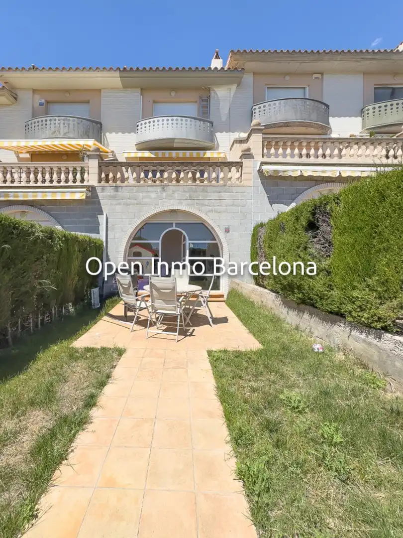 Jardí de Casa o xalet en venda en Sant Pere de Ribes