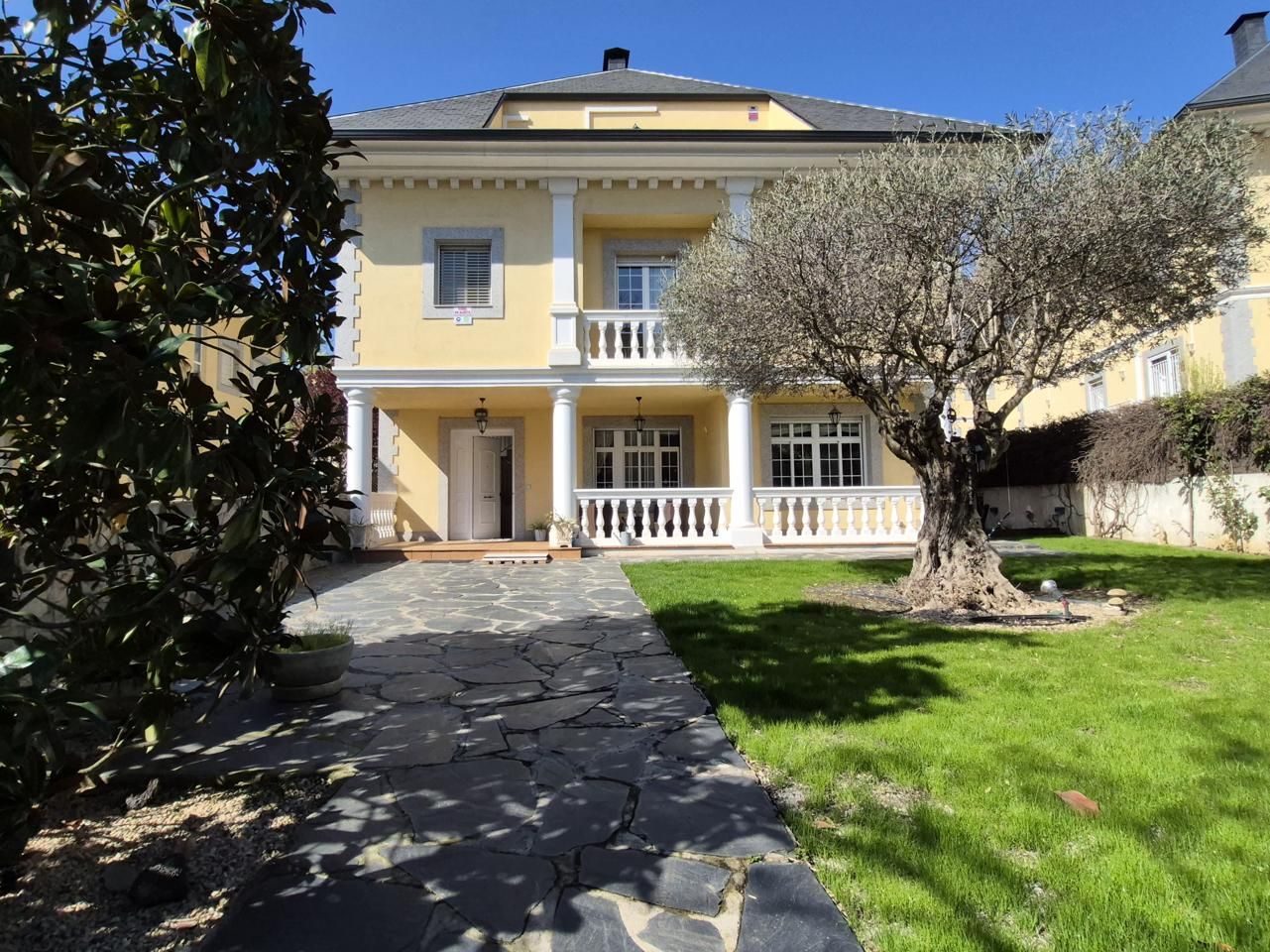 House or chalet for sale in Carrer Simone de Beauvoir, Castellarnau