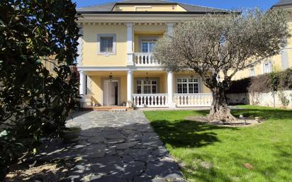 Casa o xalet en venda a Carrer Simone de Beauvoir, Castellarnau