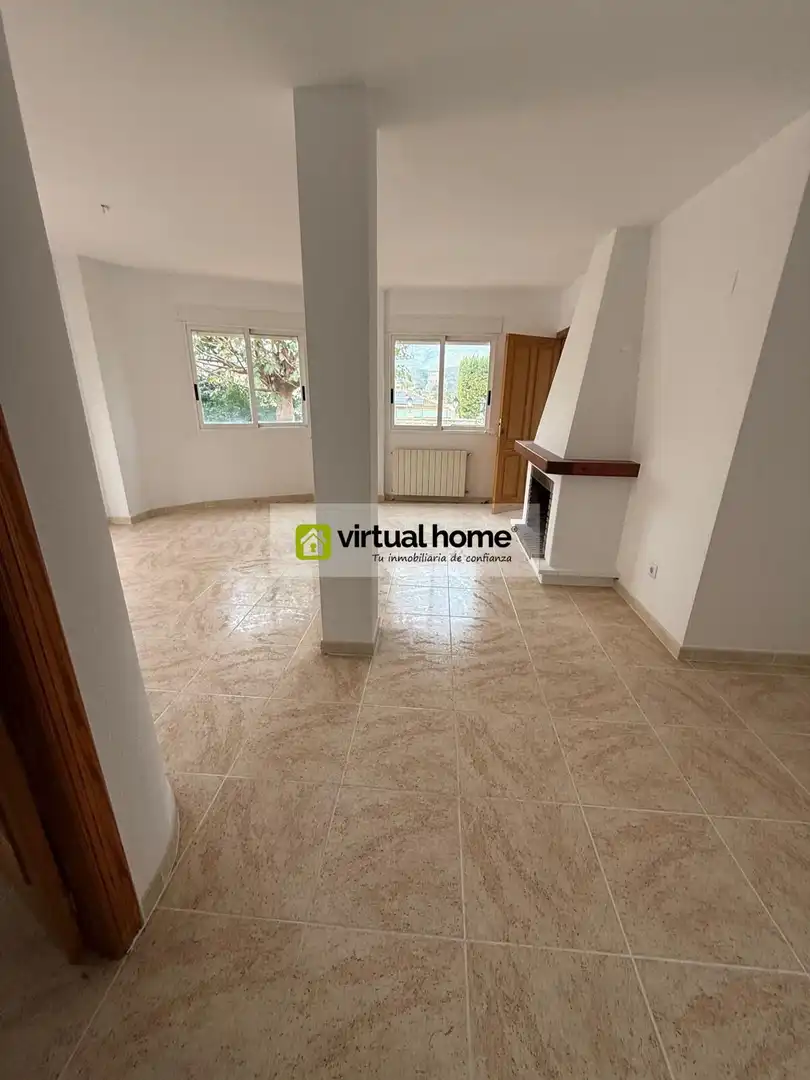 Sala de estar de Casa o chalet en venta en La Nucia con Jardín privado, Terraza y Trastero