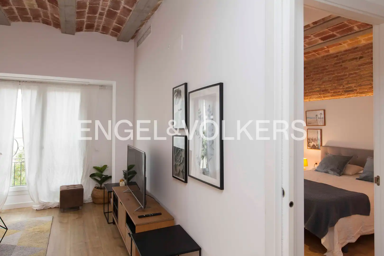 Wohnung zum Verkauf in Barcelona mit Klimaanlage, Heizung und Parkett
