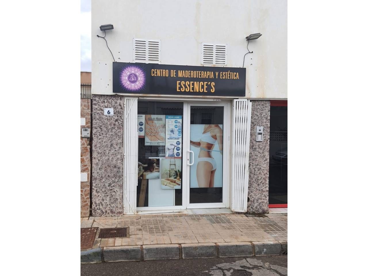 Local en venda en El Ejido amb Aire condicionat