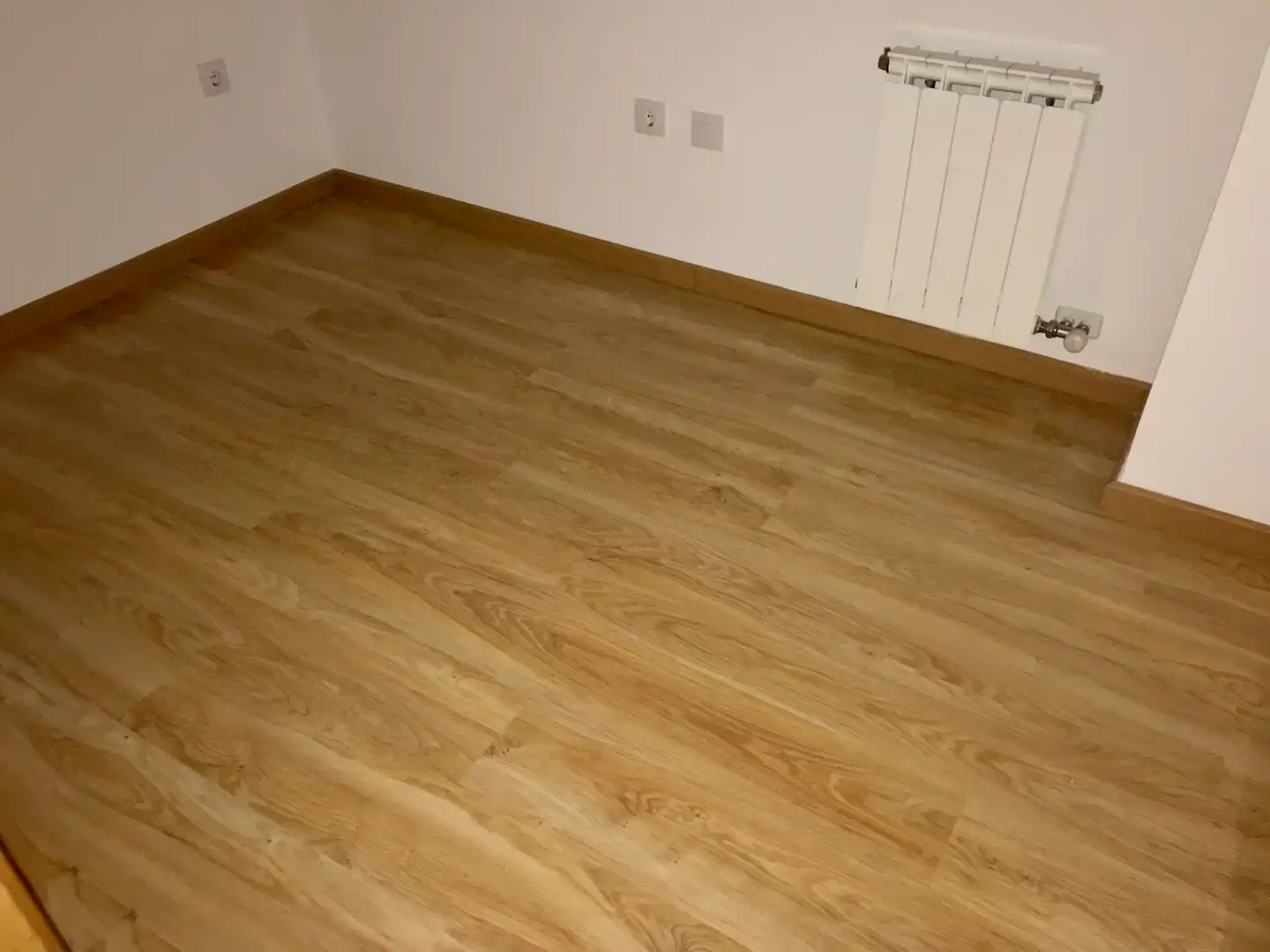 Schlafzimmer von Wohnung zur Miete in Maracena mit Heizung, Parkett und Terrasse
