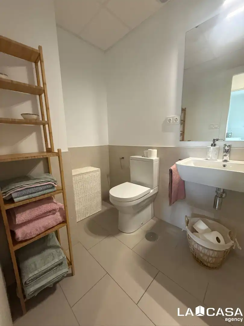 Flat with pool for sale in Entrenúcleos, imagen 27