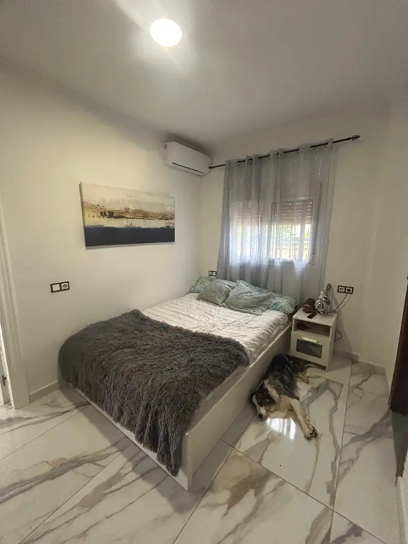 Dormitori de Casa o xalet en venda en Alhaurín de la Torre amb Aire condicionat, Jardí privat i Terrassa