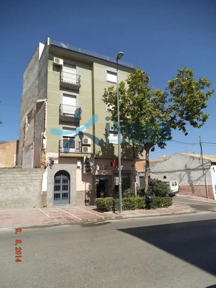 Flat with lift for sale in Jódar