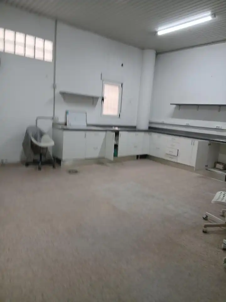 Geschaftsraum zur Miete in Zaragoza