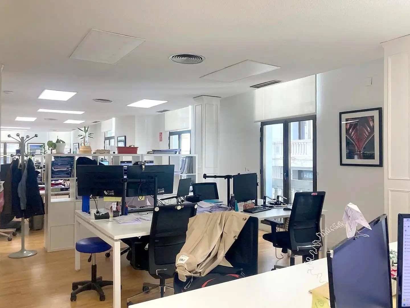 Büro zur Miete in Madrid mit Heizung und Möbliert