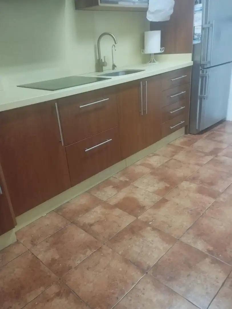 Cuina de Casa adosada en venda en Casco Urbano