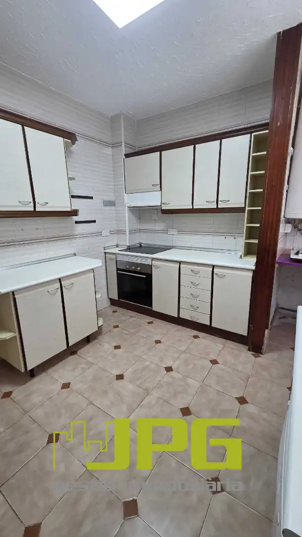 Cocina de Piso en venta en Sant Joan d'Alacant con Amueblado, Horno y Balcón