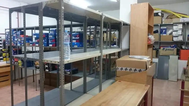 Gewerbefläche zur Miete in Miralvalle - Av. Virgen del Puerto - La Data, imagen 10