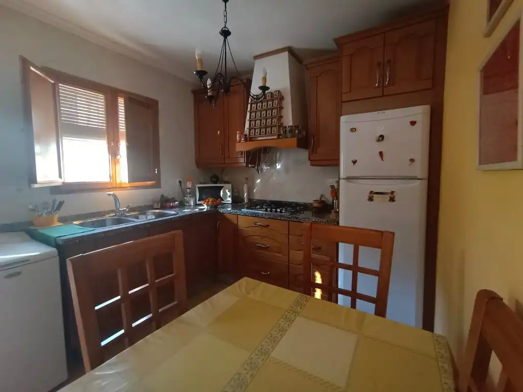 Küche von Country house zum Verkauf in Casabermeja mit Privatgarten, Schwimmbad und Möbliert
