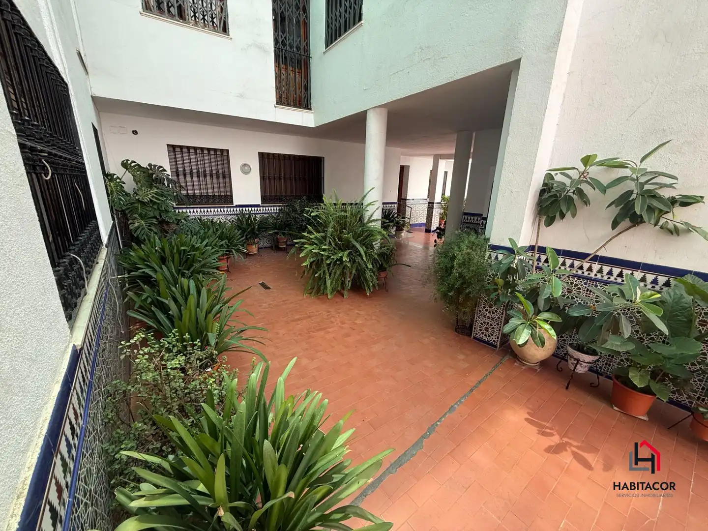 Planta baixa en venda en Córdoba amb Aire condicionat i Traster