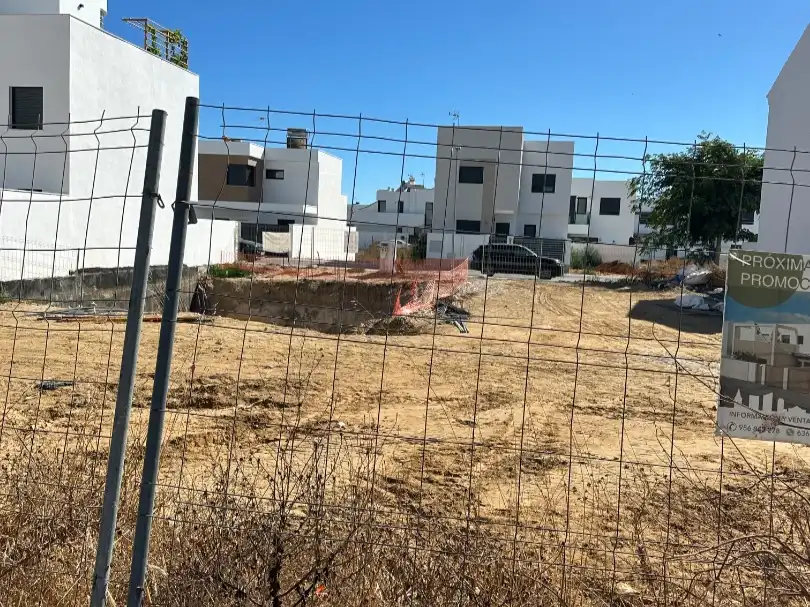 Land for sale in Rota