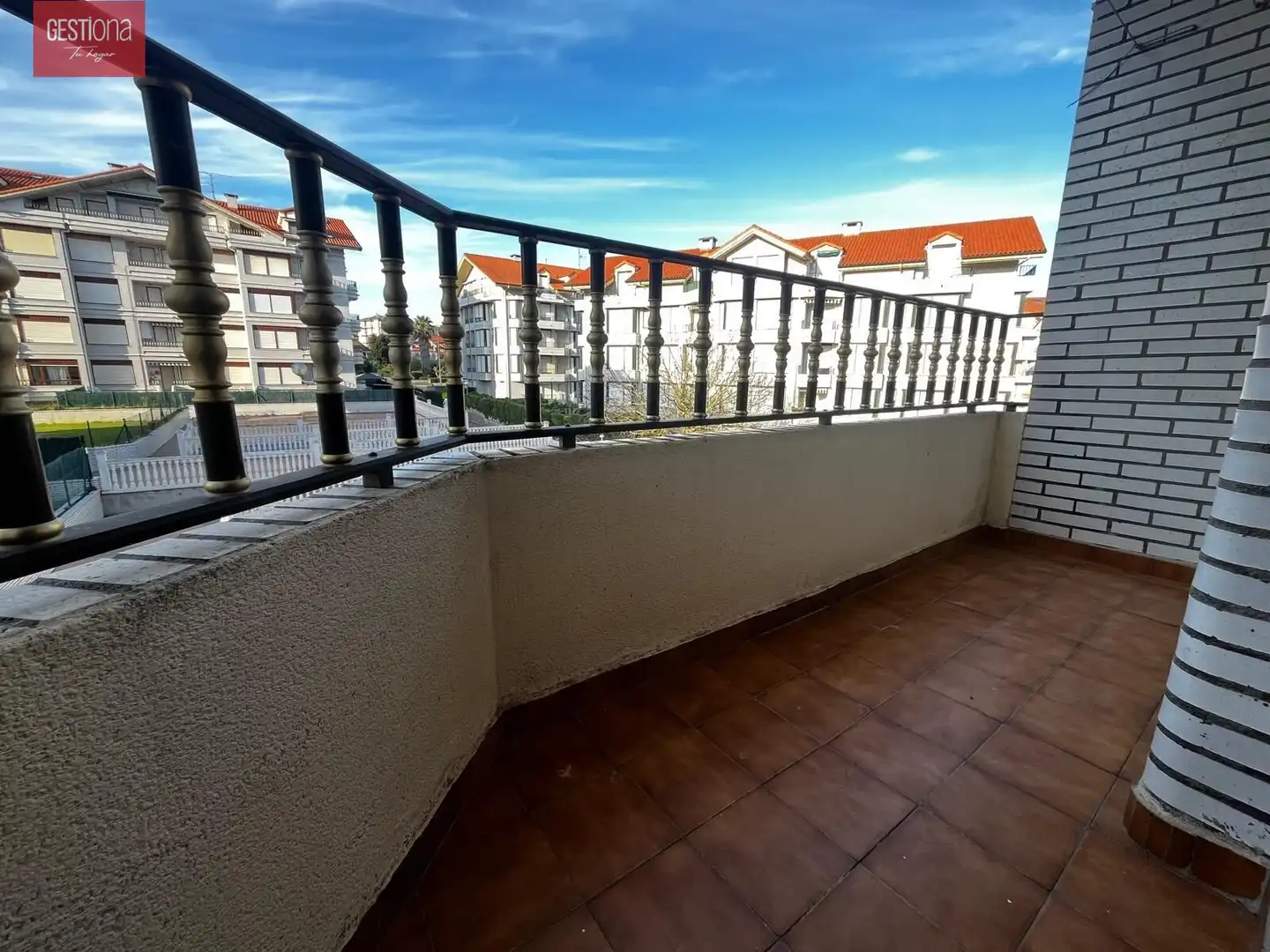 Terraza de Apartamento en venta en Noja con Calefacción, Terraza y Amueblado