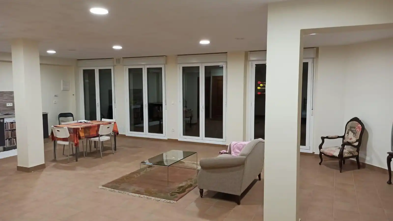 Einfamilien-Reihenhaus zum Verkauf in Aia mit Heizung, Privatgarten und Terrasse