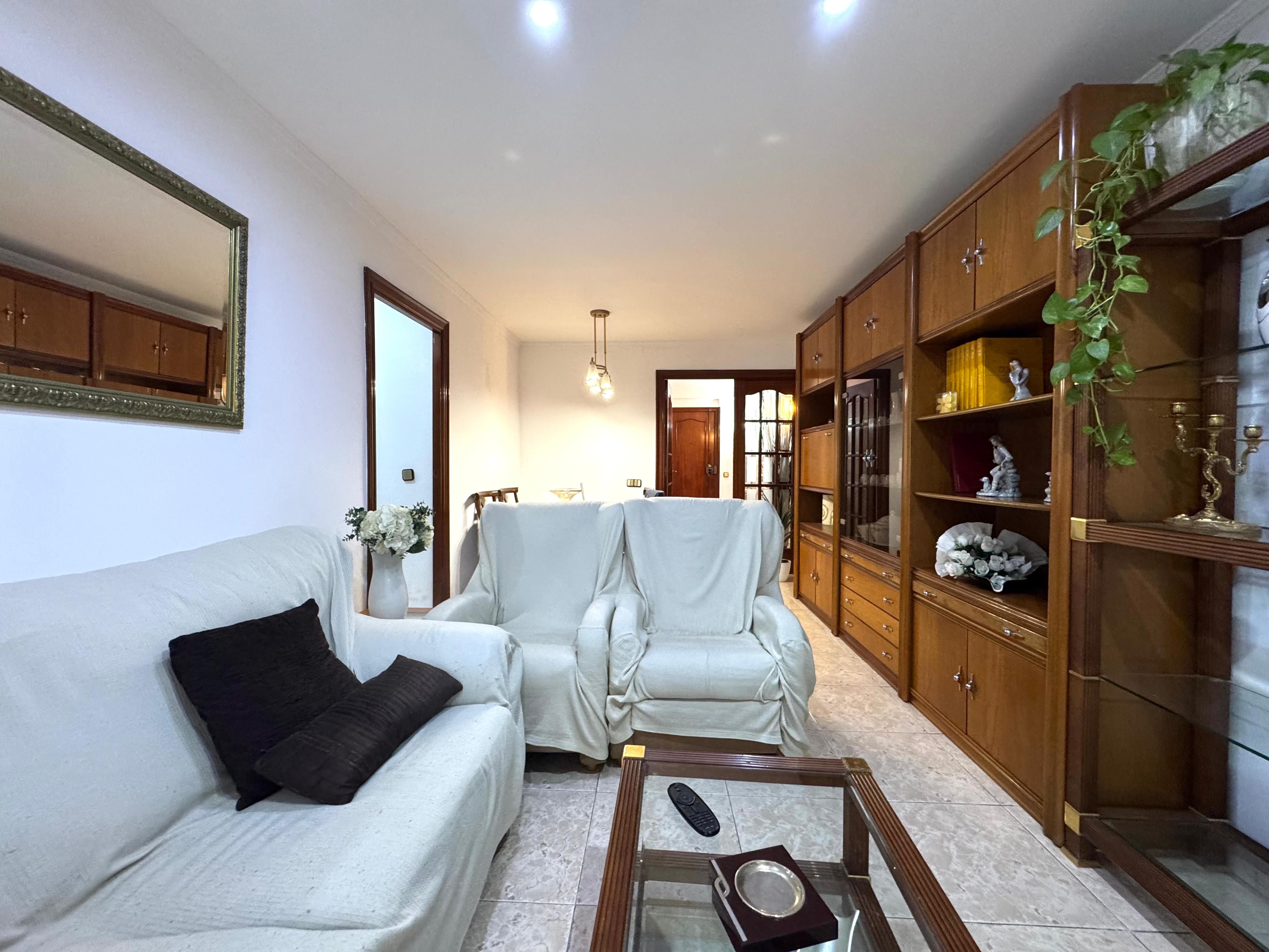 Pis en venda a Carrer General Moragues, La Salut, Salut - Lloreda