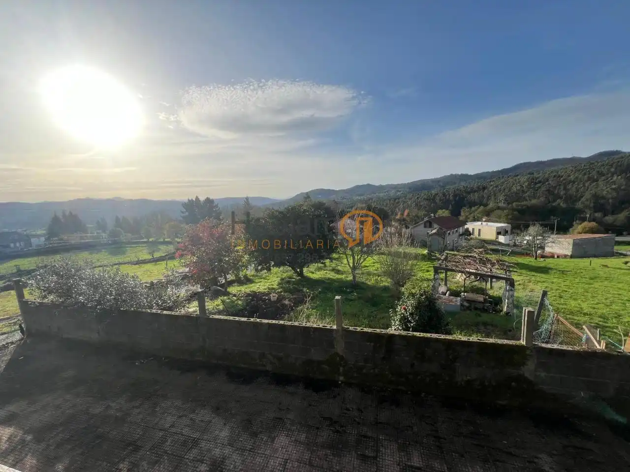 Casa rústica amb jardí en venda a Ponte Caldelas, imagen 2