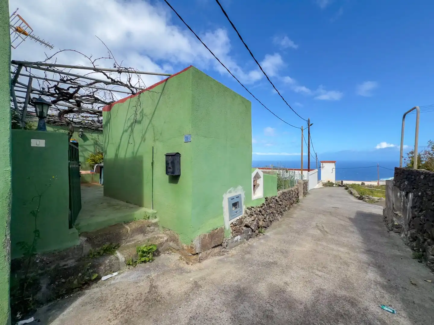 Exterior view of Country homes for sale in Frontera