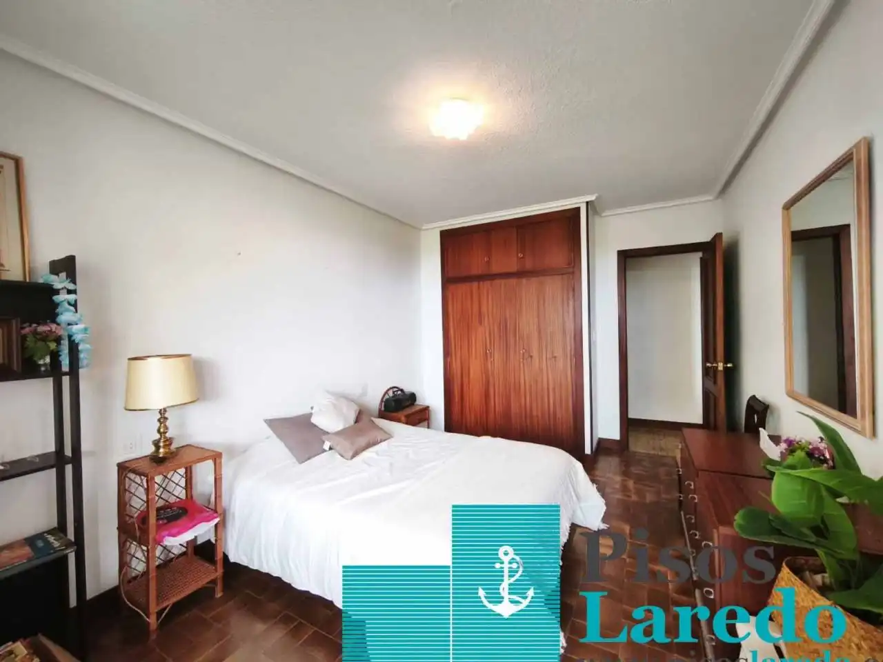 Bedroom of Flat for sale in Laredo  with Heating, Terrace and Balcony
