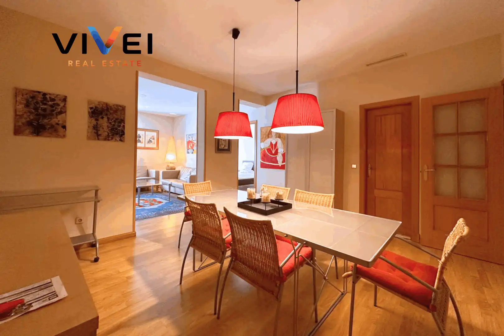 Comedor de Piso de alquiler en Madrid con Calefacción y Balcón