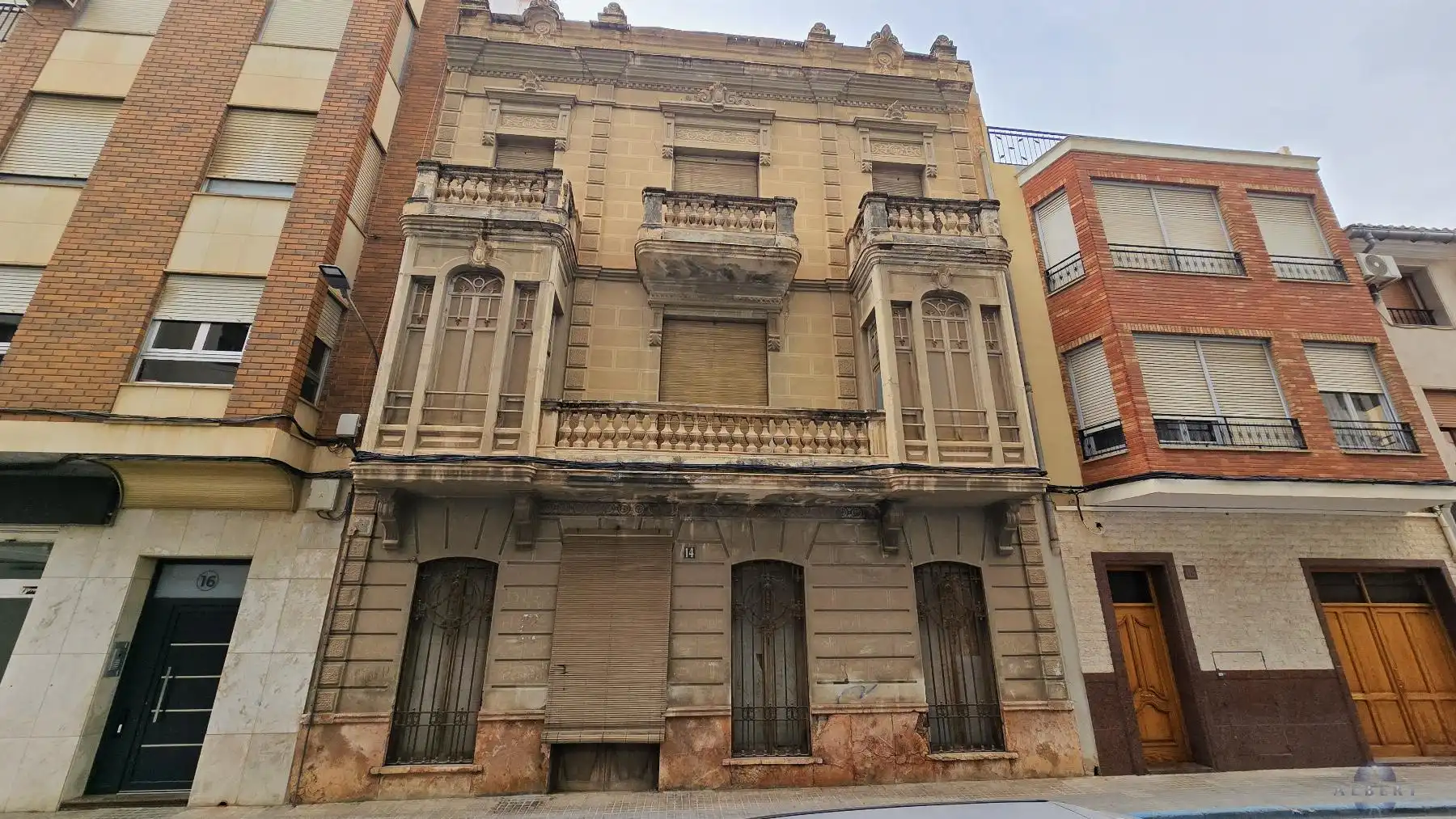 Vista exterior de Casa o chalet en venta en Novelda con Terraza, Trastero y Balcón