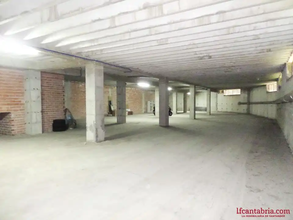 Locale commerciale in vendita a Peñacastillo - Nueva Montaña, imagen 12