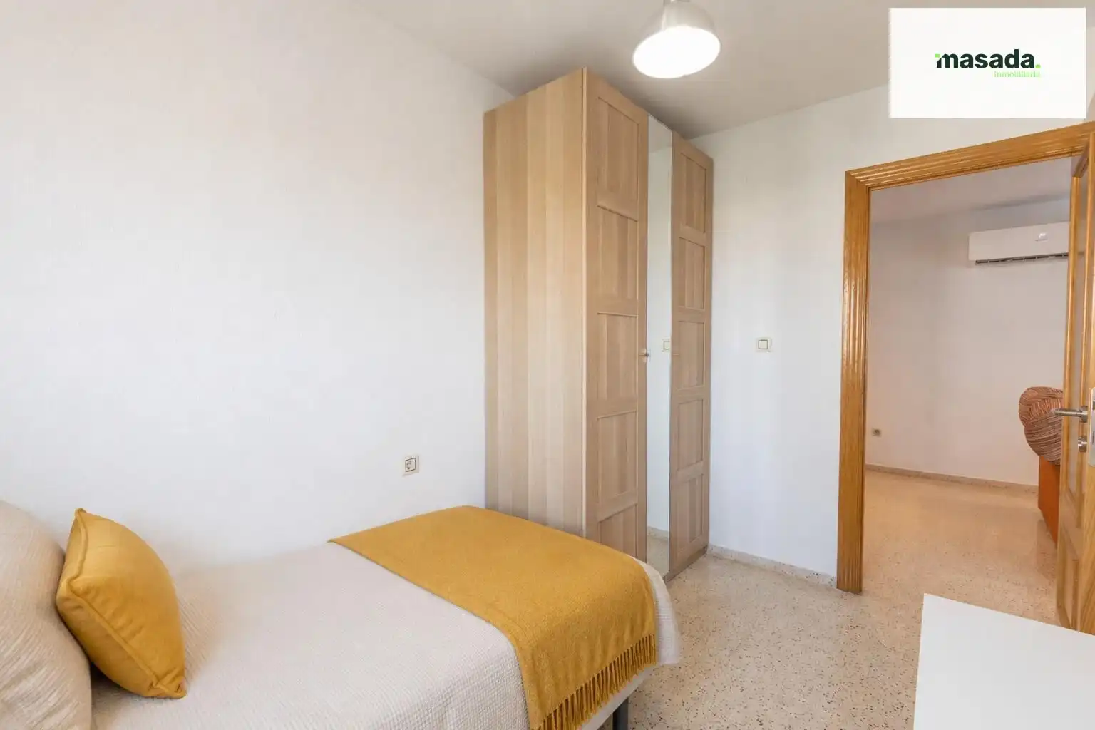 Habitación de Piso en venta en Granada con Aire acondicionado, Calefacción y Amueblado