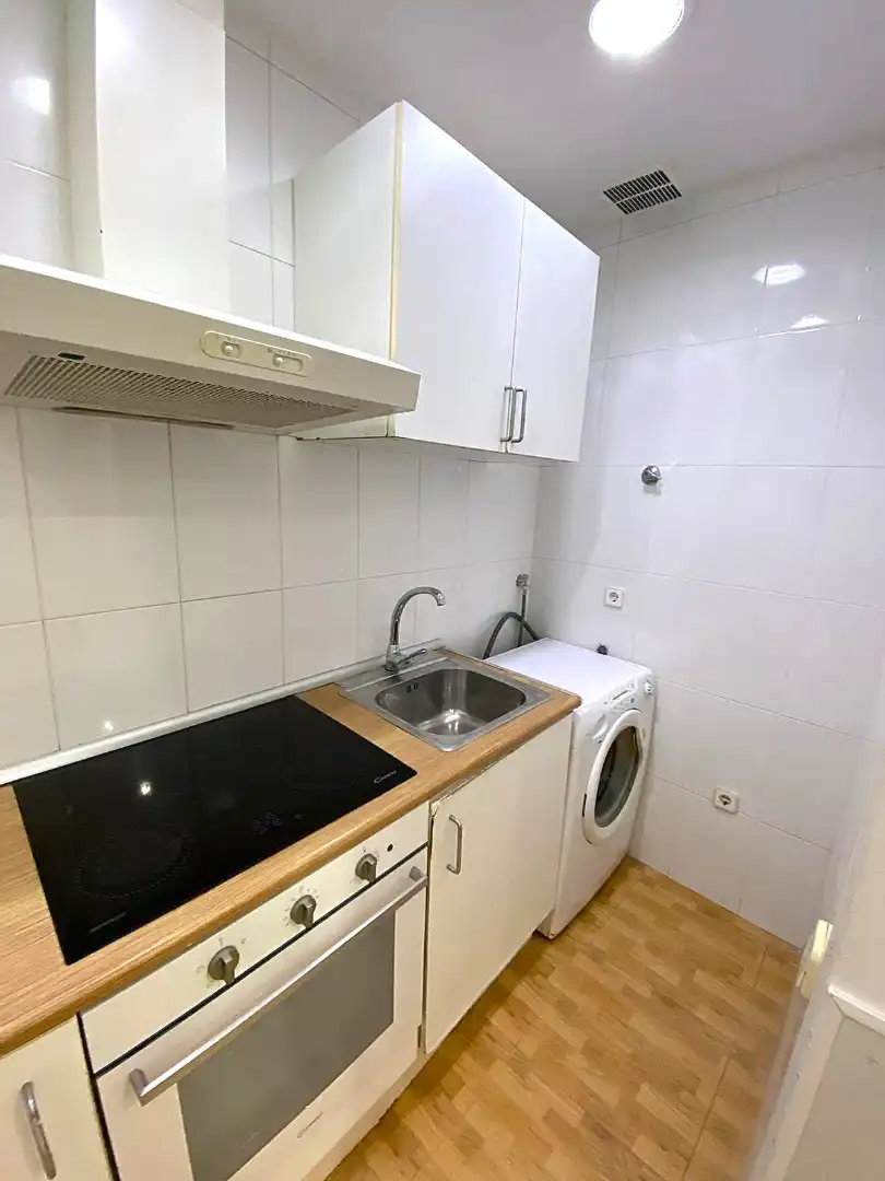Wohnung zur Miete in Carrer de Berlín, Barri de les Corts