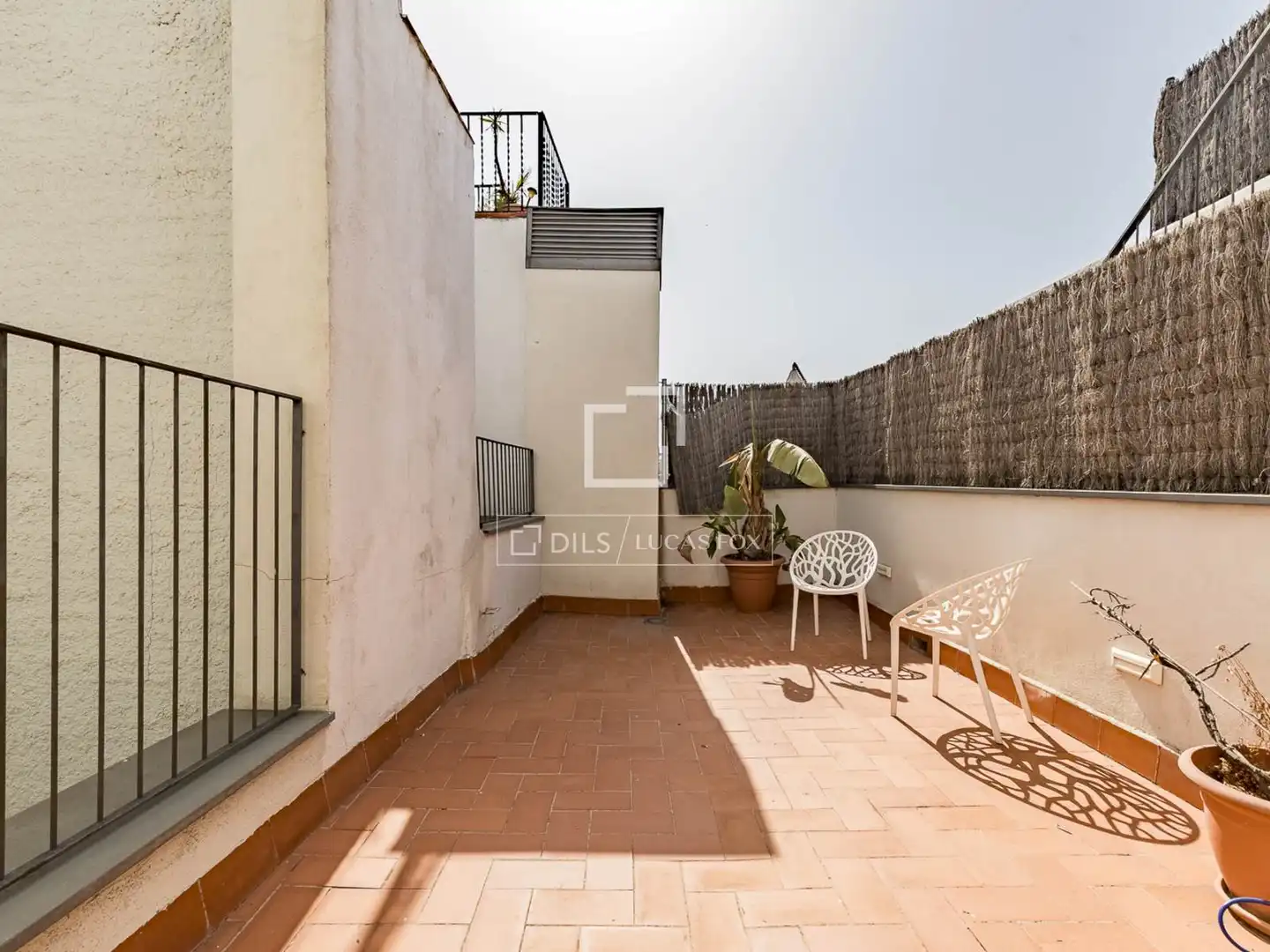 Terrassa de Pis en venda en Barcelona amb Aire condicionat, Calefacció i Jardí privat