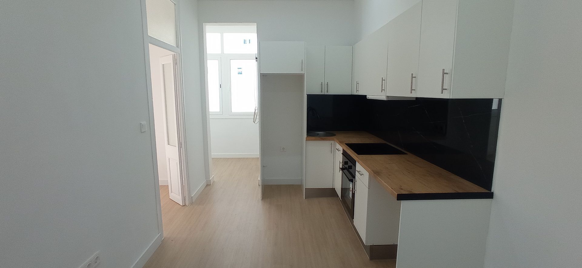 Flat for sale in Melcior de Palau, Sants