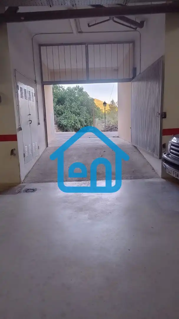 Aparcament de Apartament en venda en Sot de Chera amb Calefacció, Terrassa i Traster