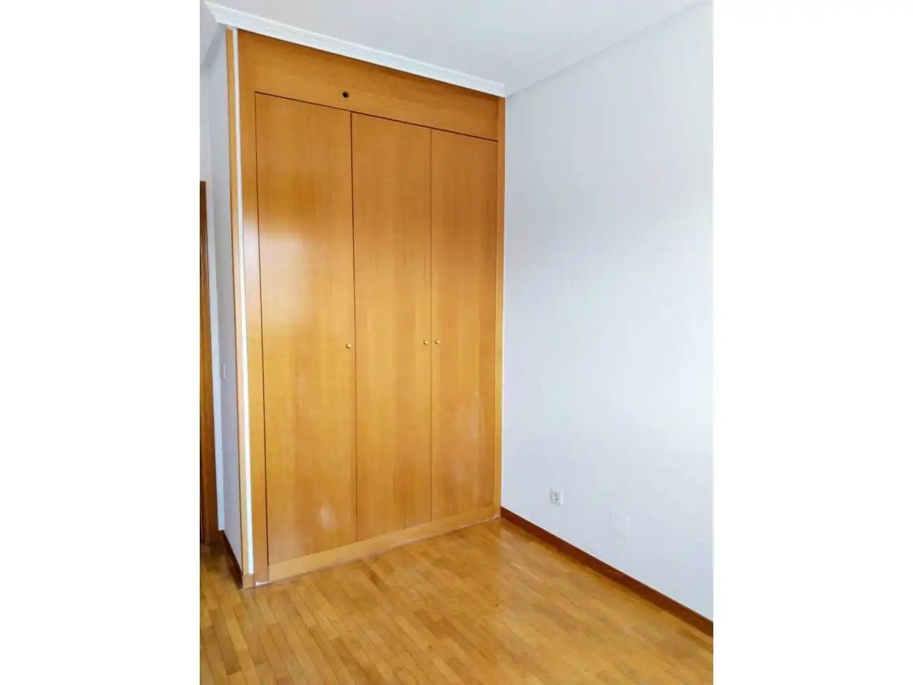 Habitación de Piso en venta en Burgos con Calefacción y Amueblado