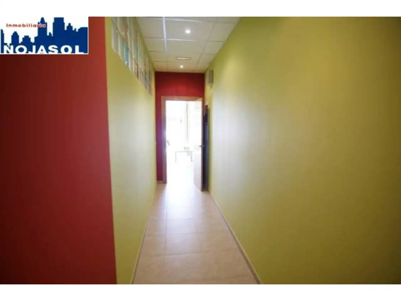 Büro zum Verkauf in Bareyo