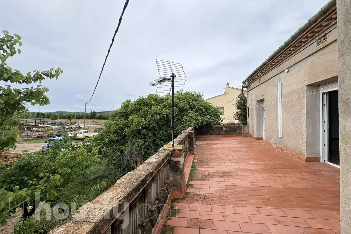 Houses for sale in Avenida Alt emporda, Bàscara